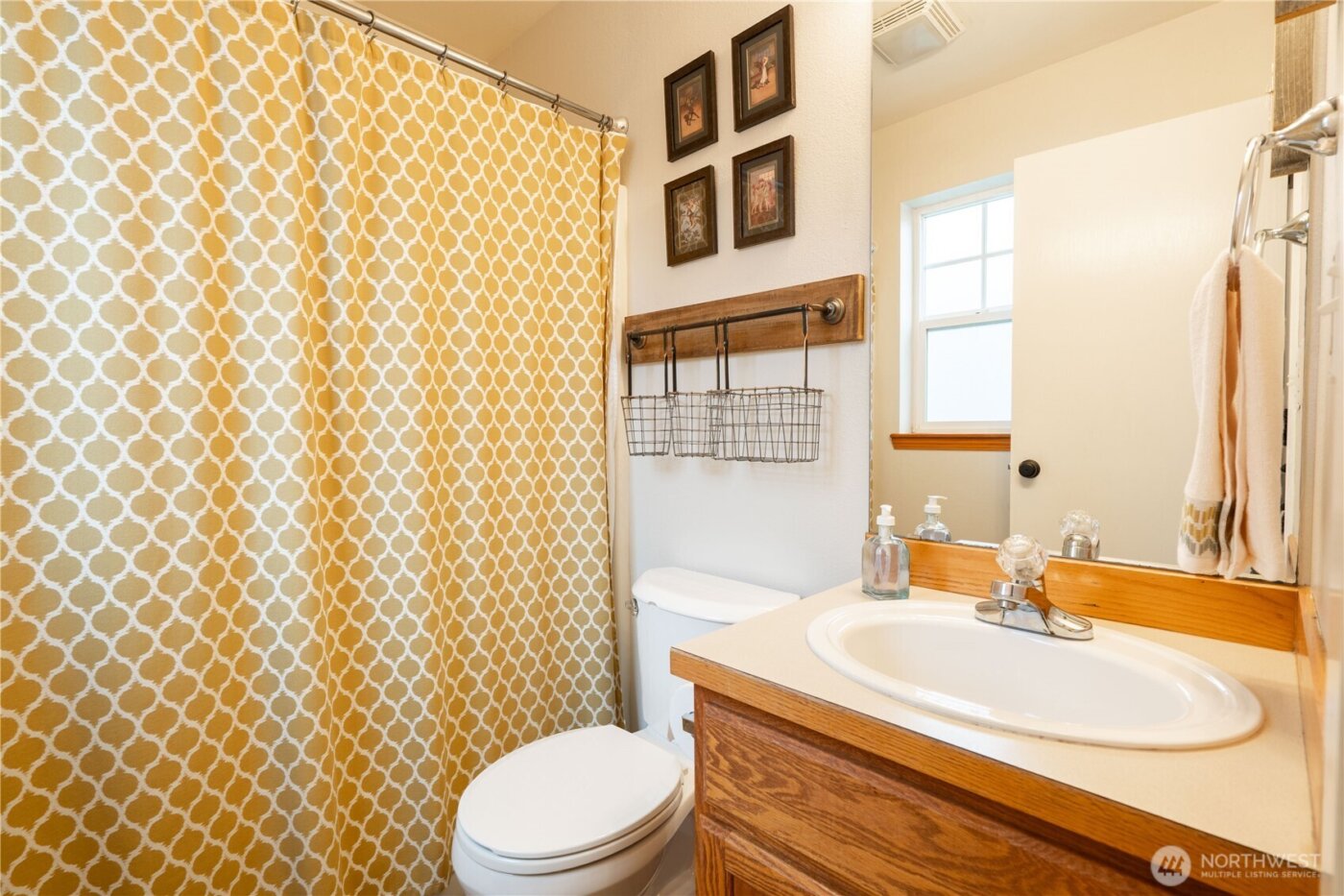 2274 Dogwood Street , Lynden, WA 98264