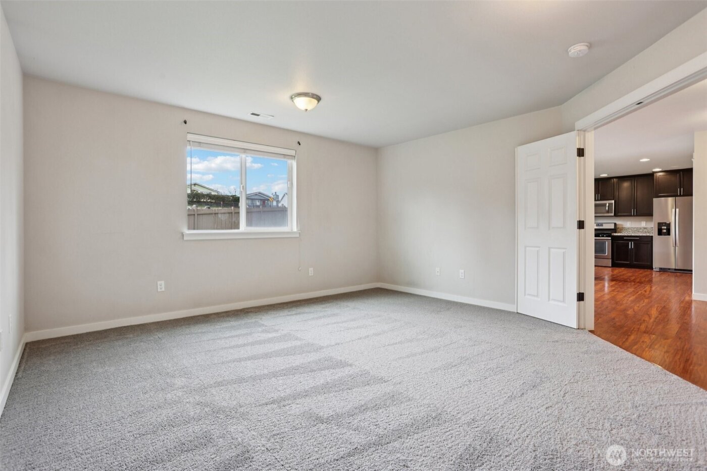 4110 E Howe St , Tacoma, WA 98404