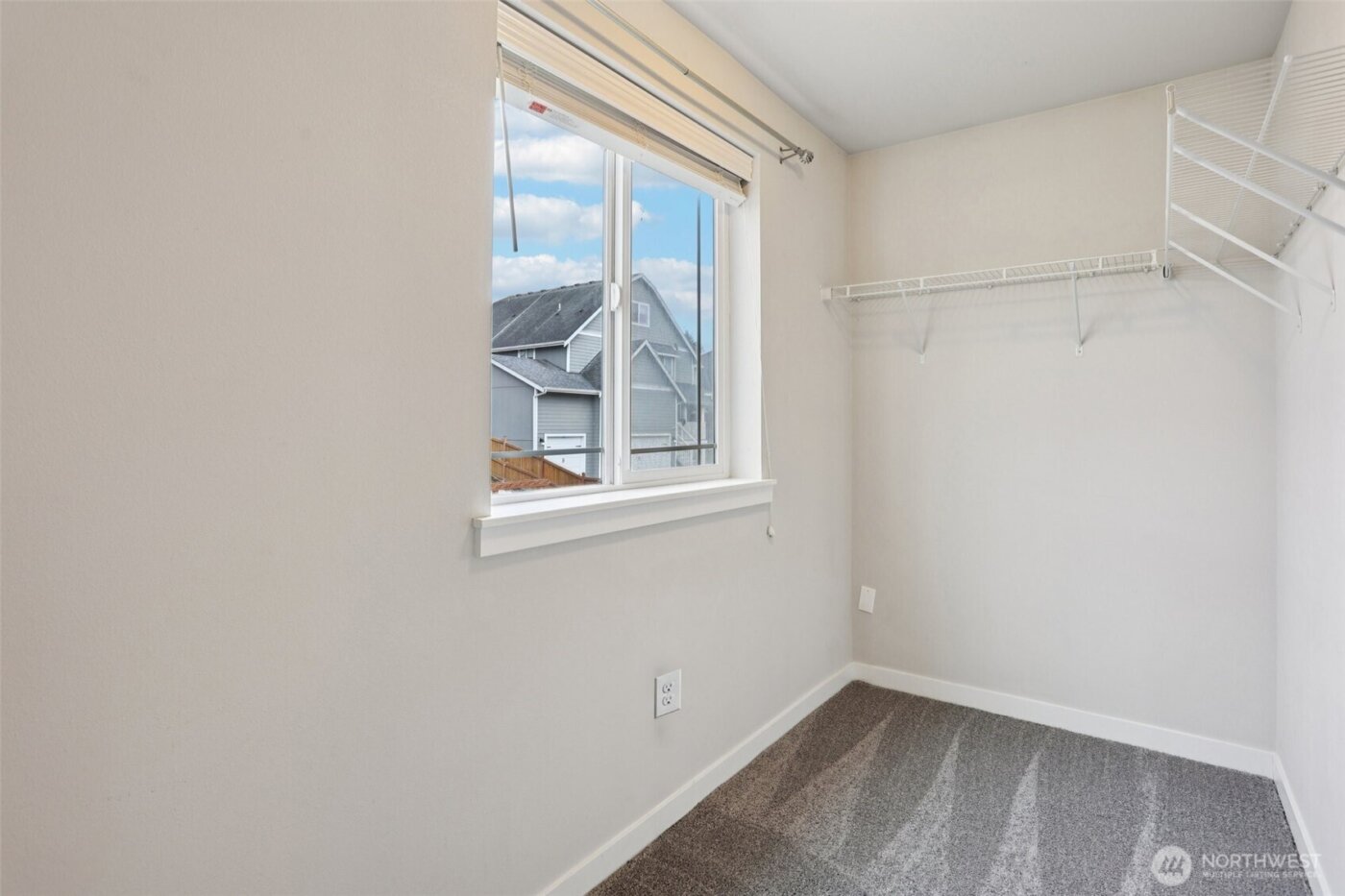 4110 E Howe St , Tacoma, WA 98404