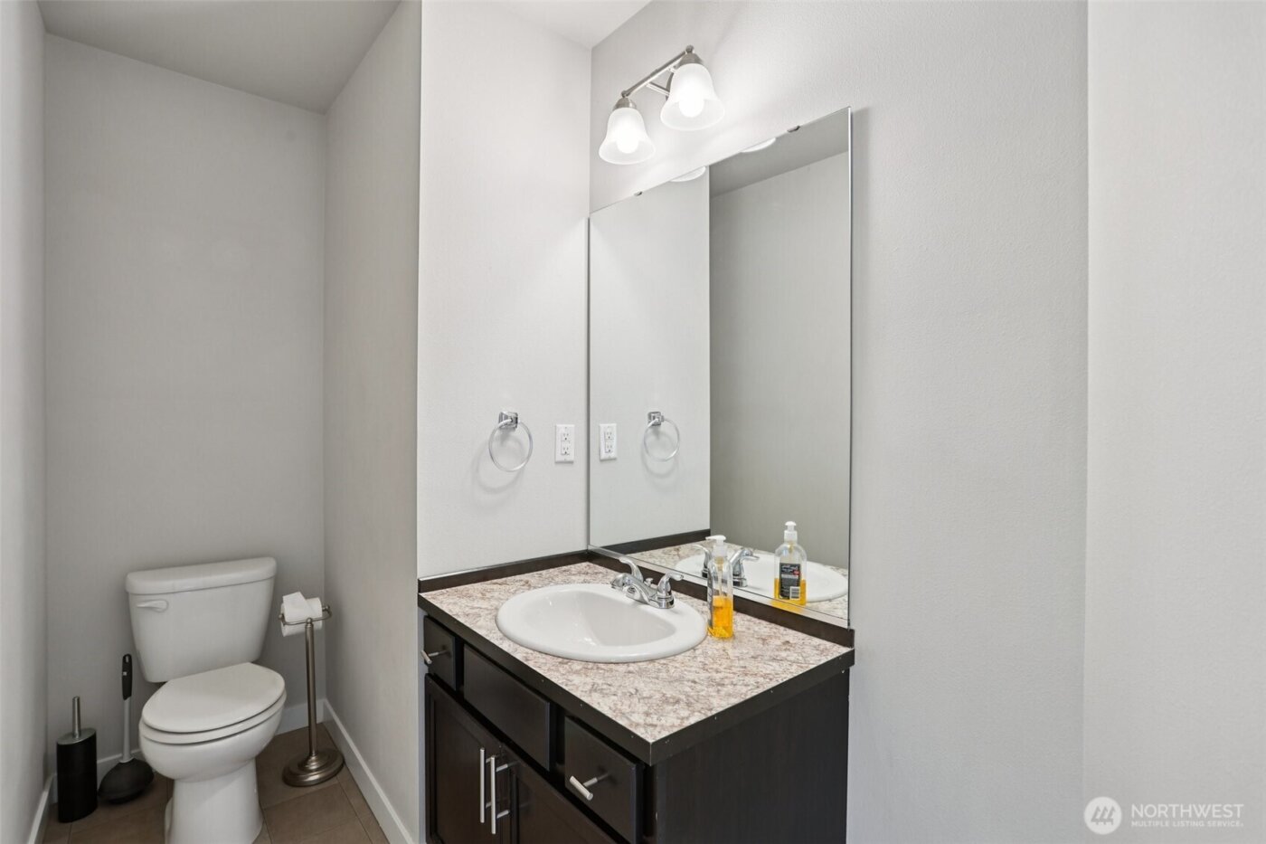 4110 E Howe St , Tacoma, WA 98404