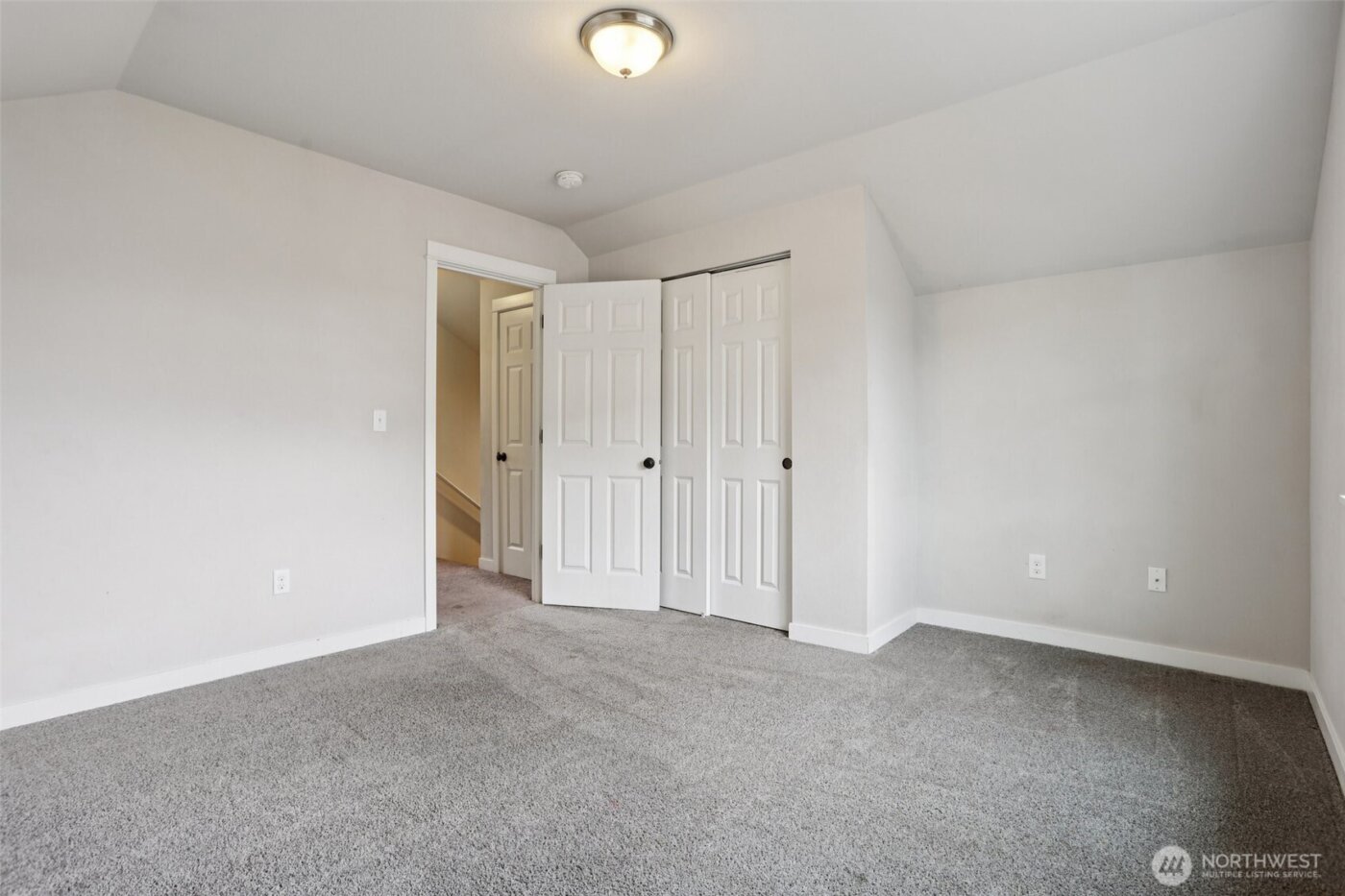 4110 E Howe St , Tacoma, WA 98404