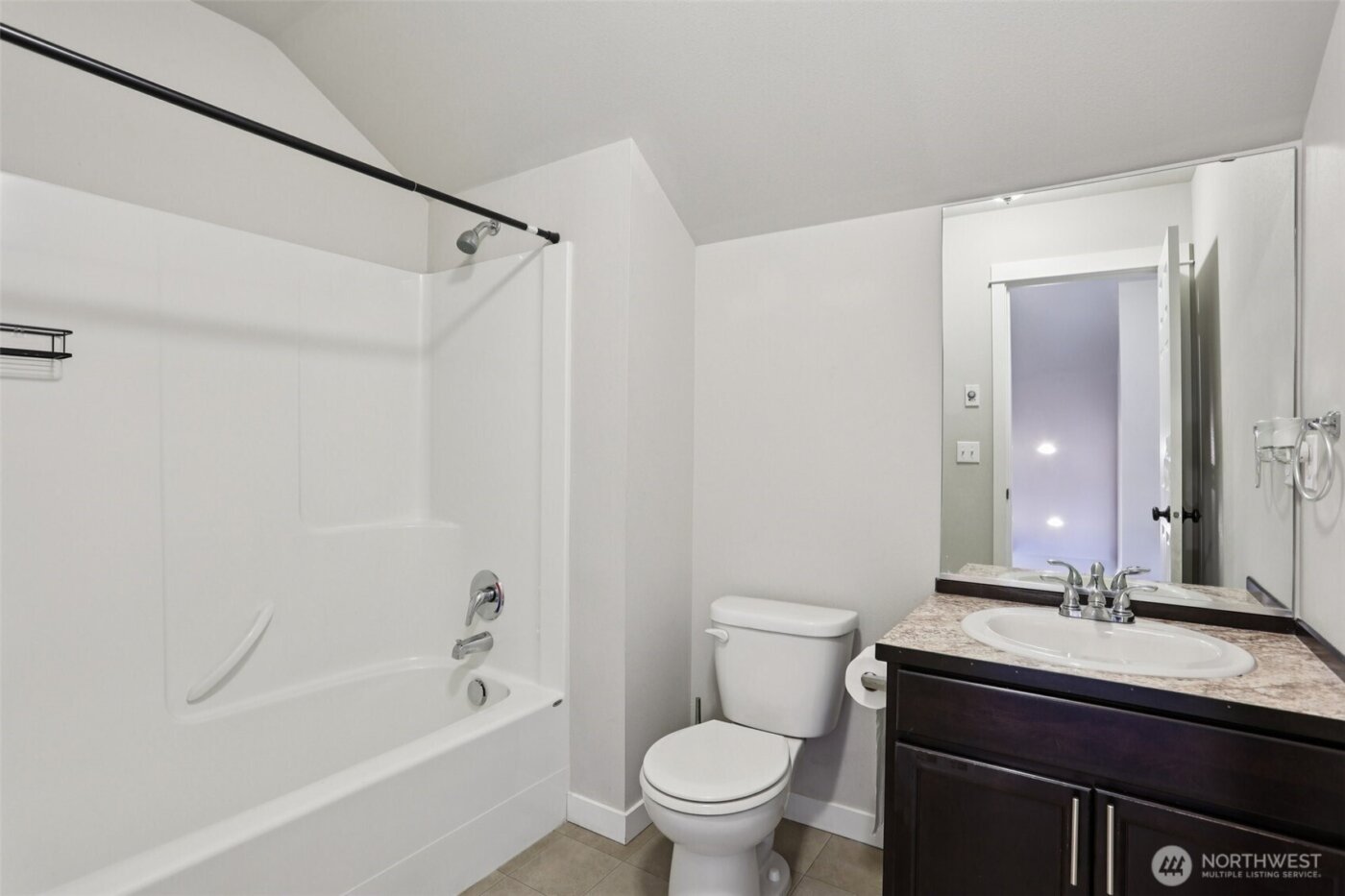 4110 E Howe St , Tacoma, WA 98404