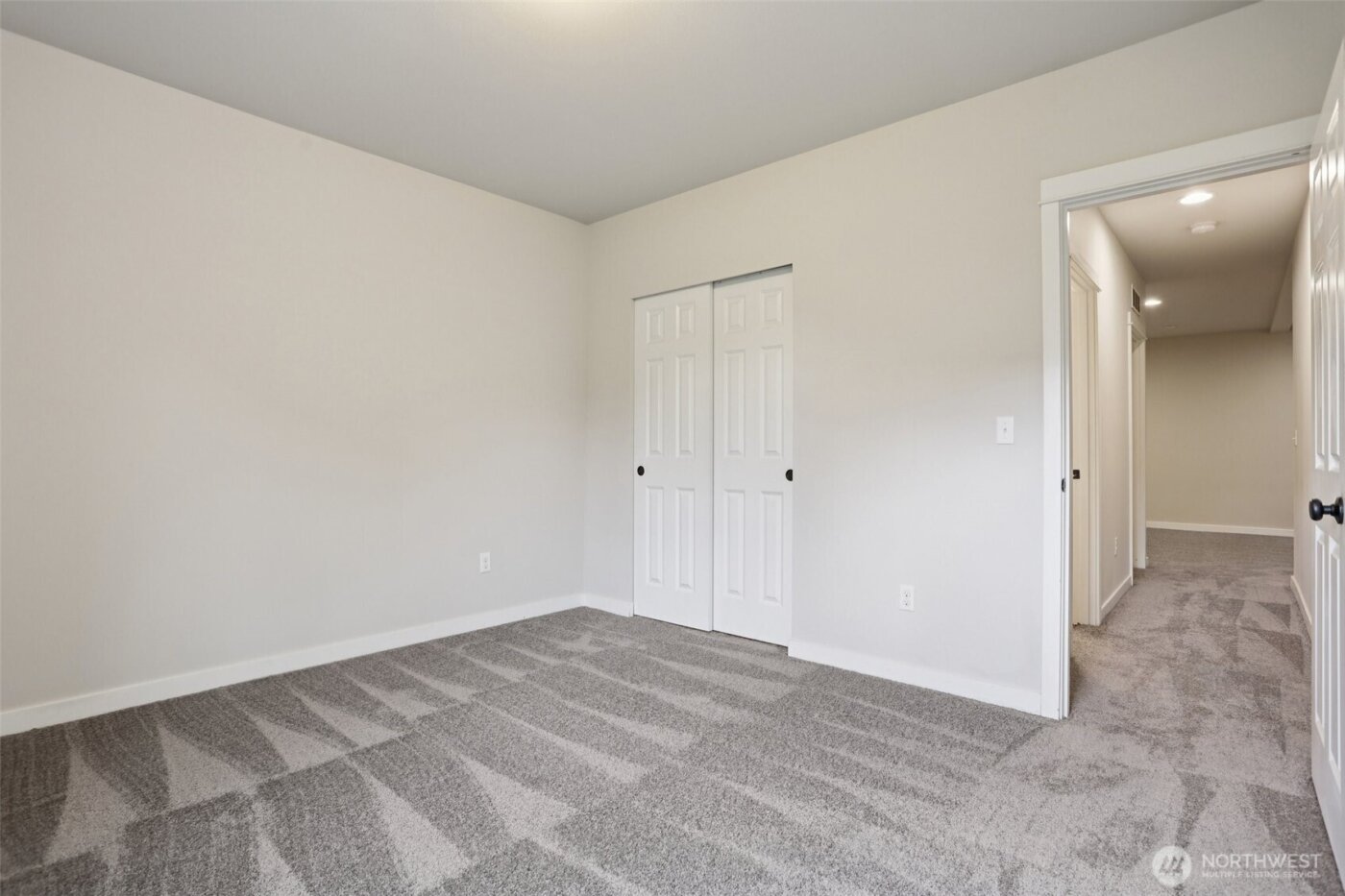 4110 E Howe St , Tacoma, WA 98404