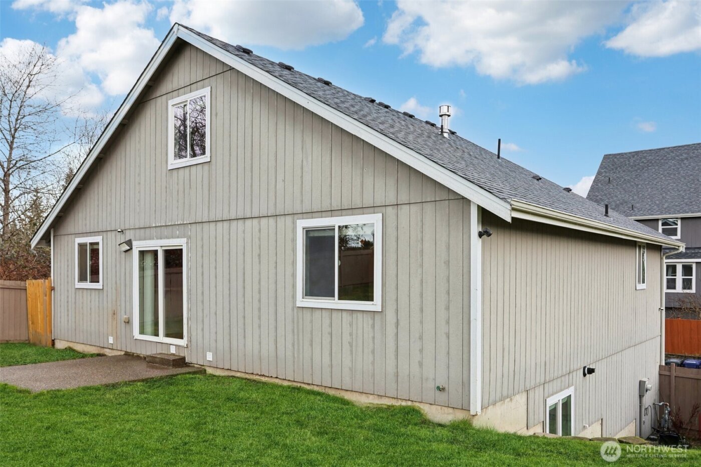 4110 E Howe St , Tacoma, WA 98404