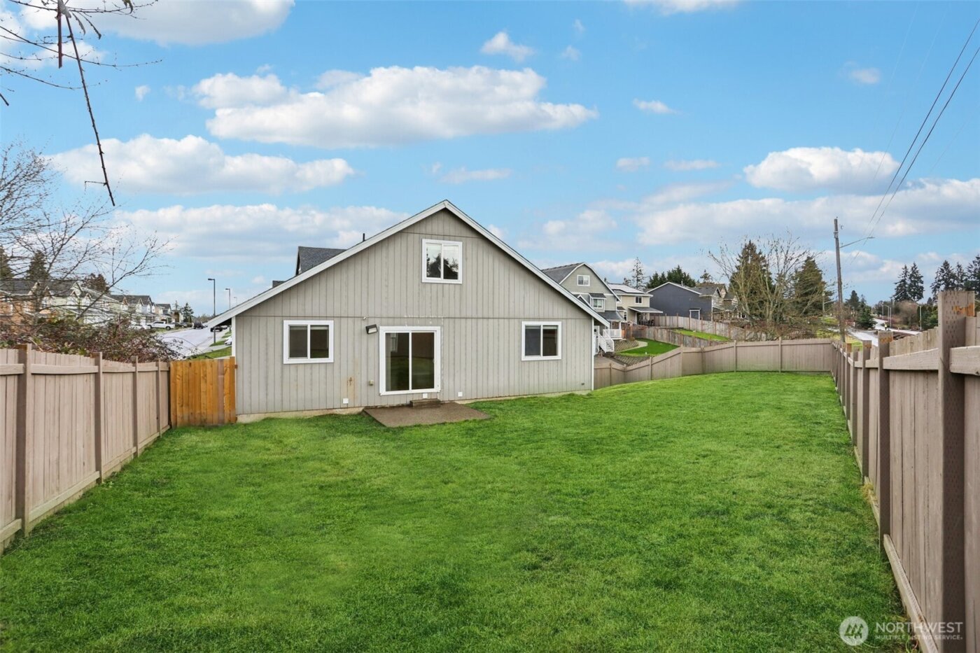 4110 E Howe St , Tacoma, WA 98404