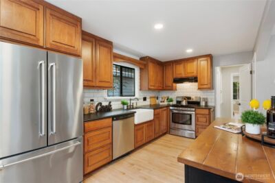 10726 Sand Point Way NE #A, Seattle, WA 98125 - Photo 16