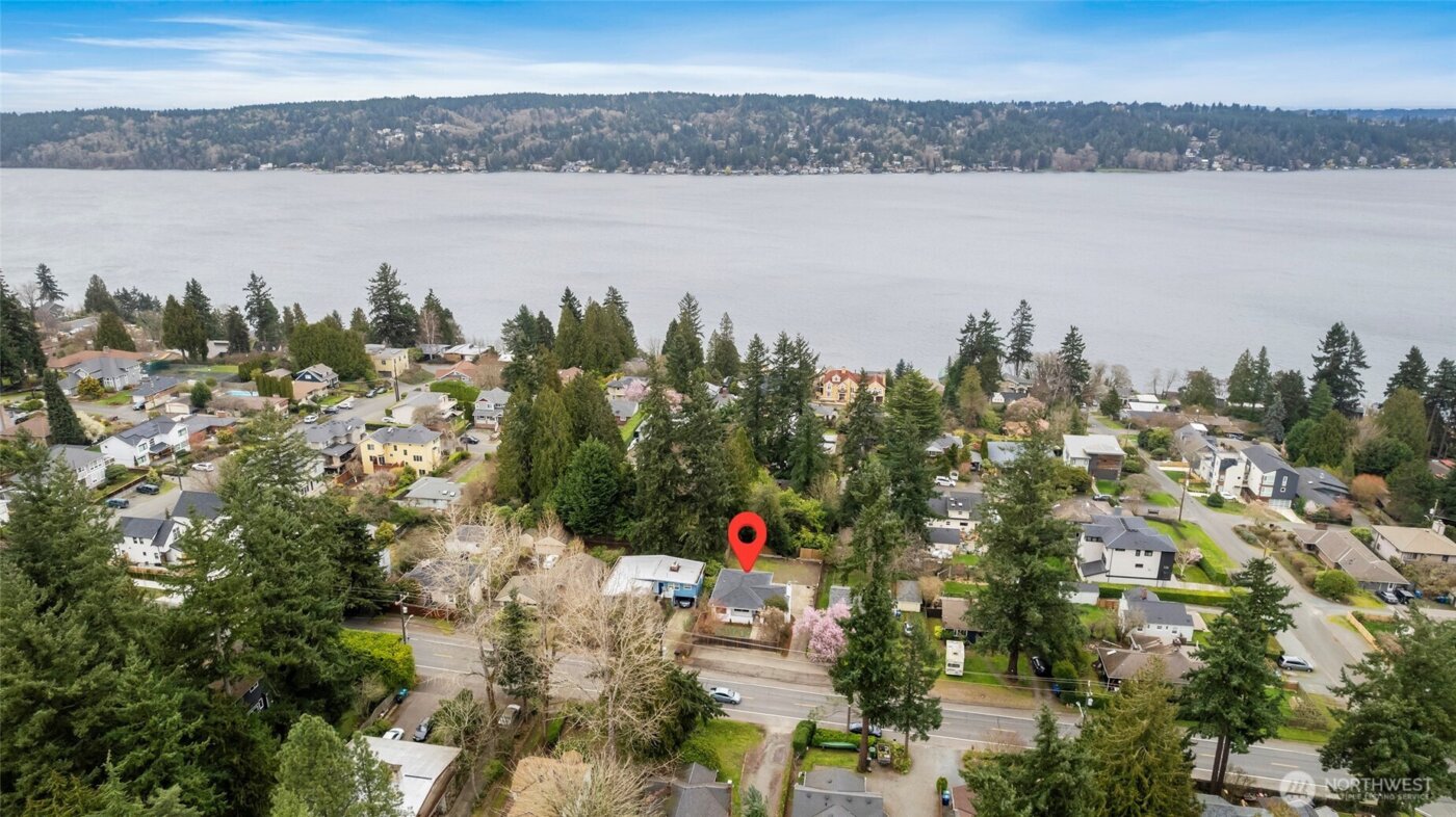 10726 Sand Point Way NE #A, Seattle, WA 98125