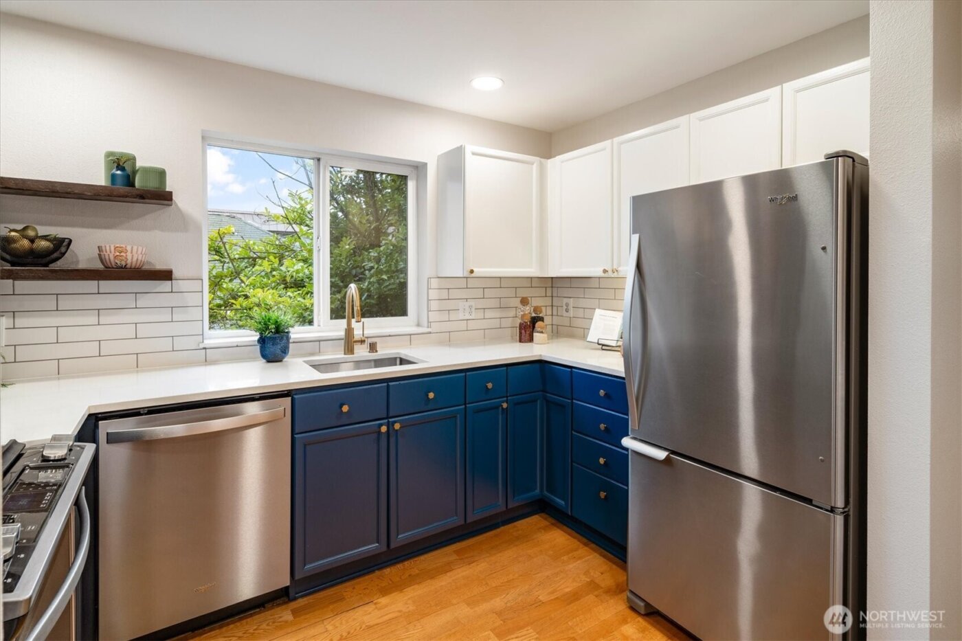 2024 NW 57th Street #201, Seattle, WA 98107-3122