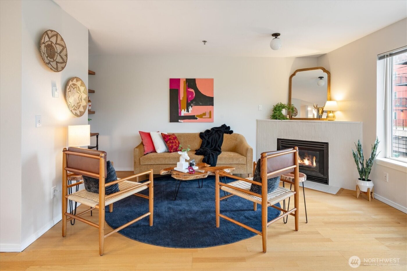 2024 NW 57th Street #201, Seattle, WA 98107-3122