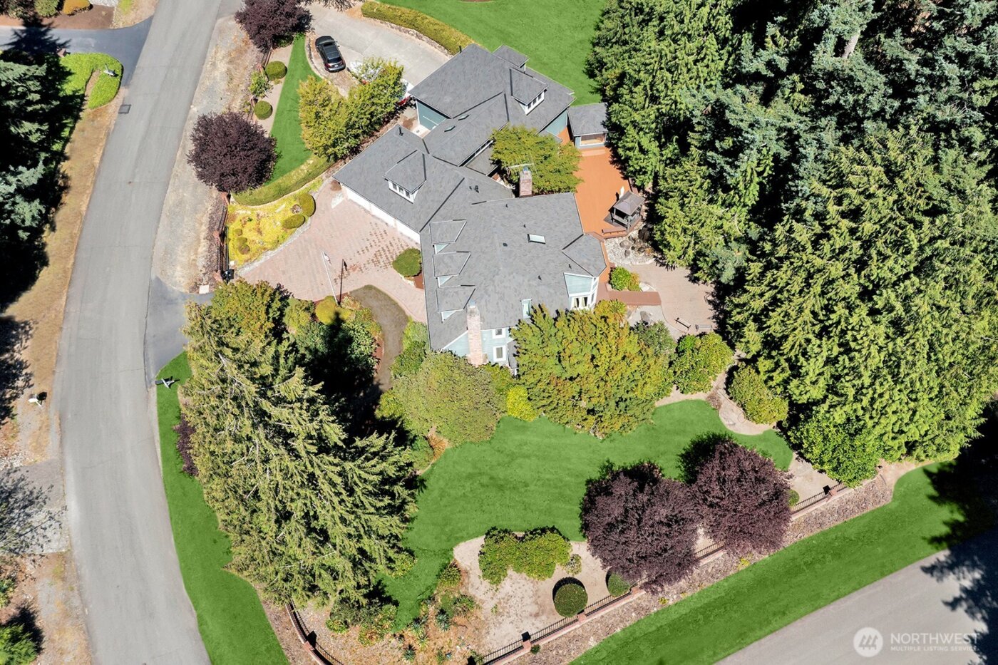 14616 181st Place NE, Woodinville, WA 98072