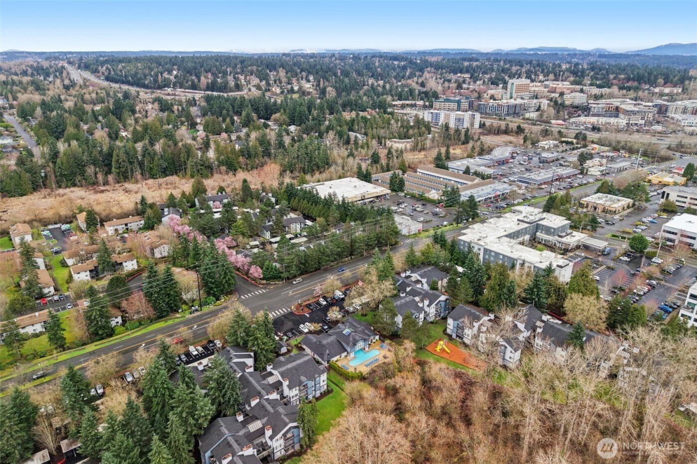 11103 NE 124th Lane #B205, Kirkland, WA 98034