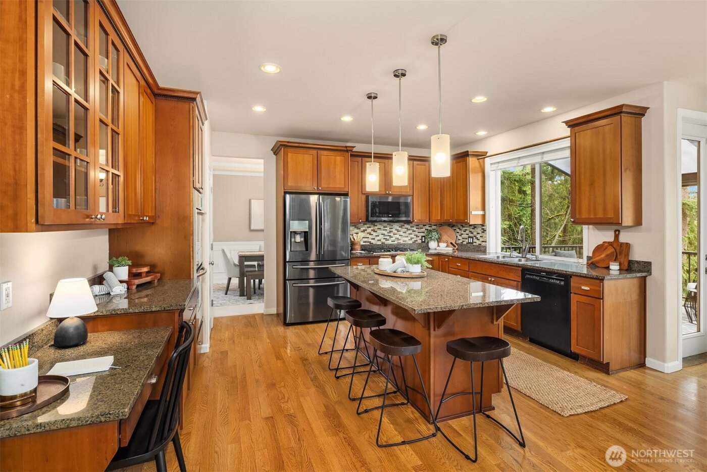 111 210th Place NE, Sammamish, WA 98074