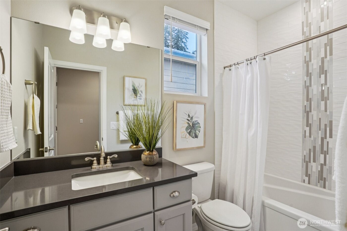 21731 SE 292nd Place , Black Diamond, WA 98010