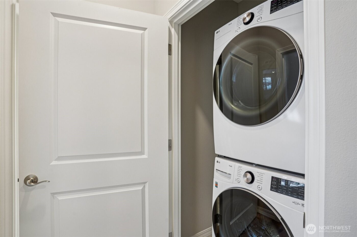 21731 SE 292nd Place , Black Diamond, WA 98010