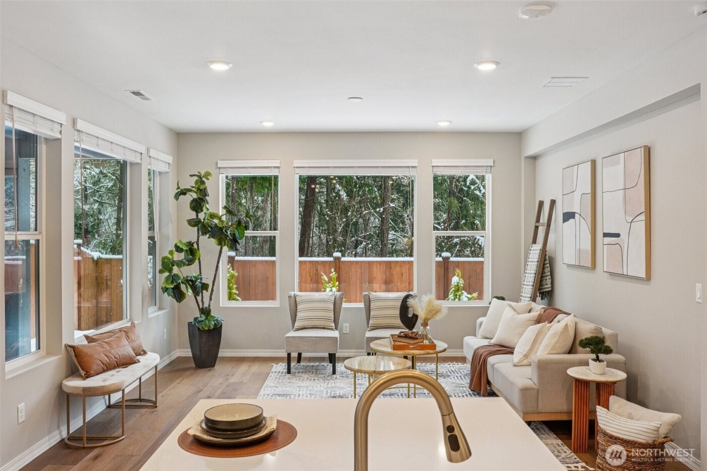 21731 SE 292nd Place , Black Diamond, WA 98010