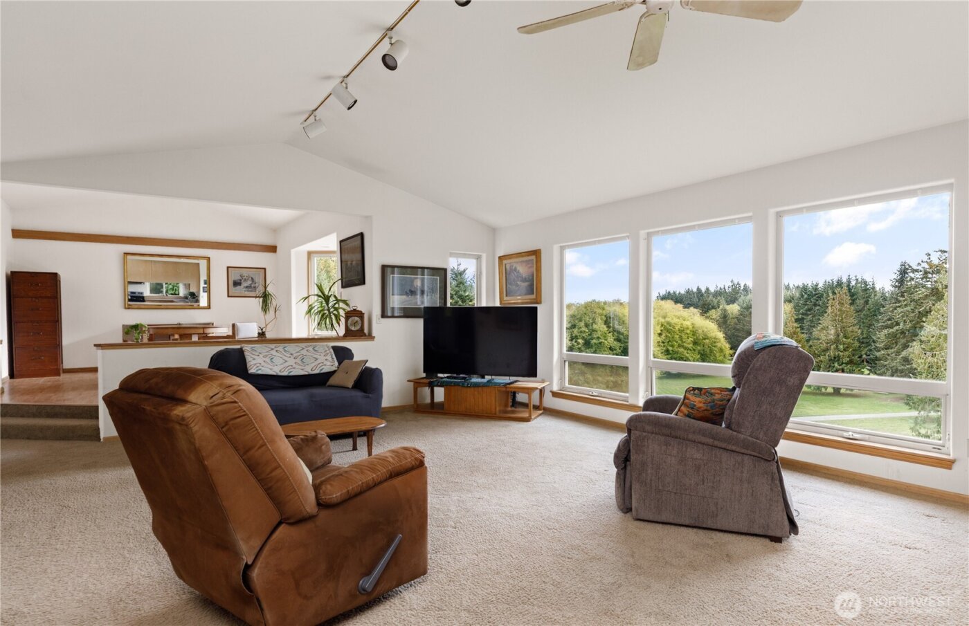 5474 Wilkinson Road , Langley, WA 98260