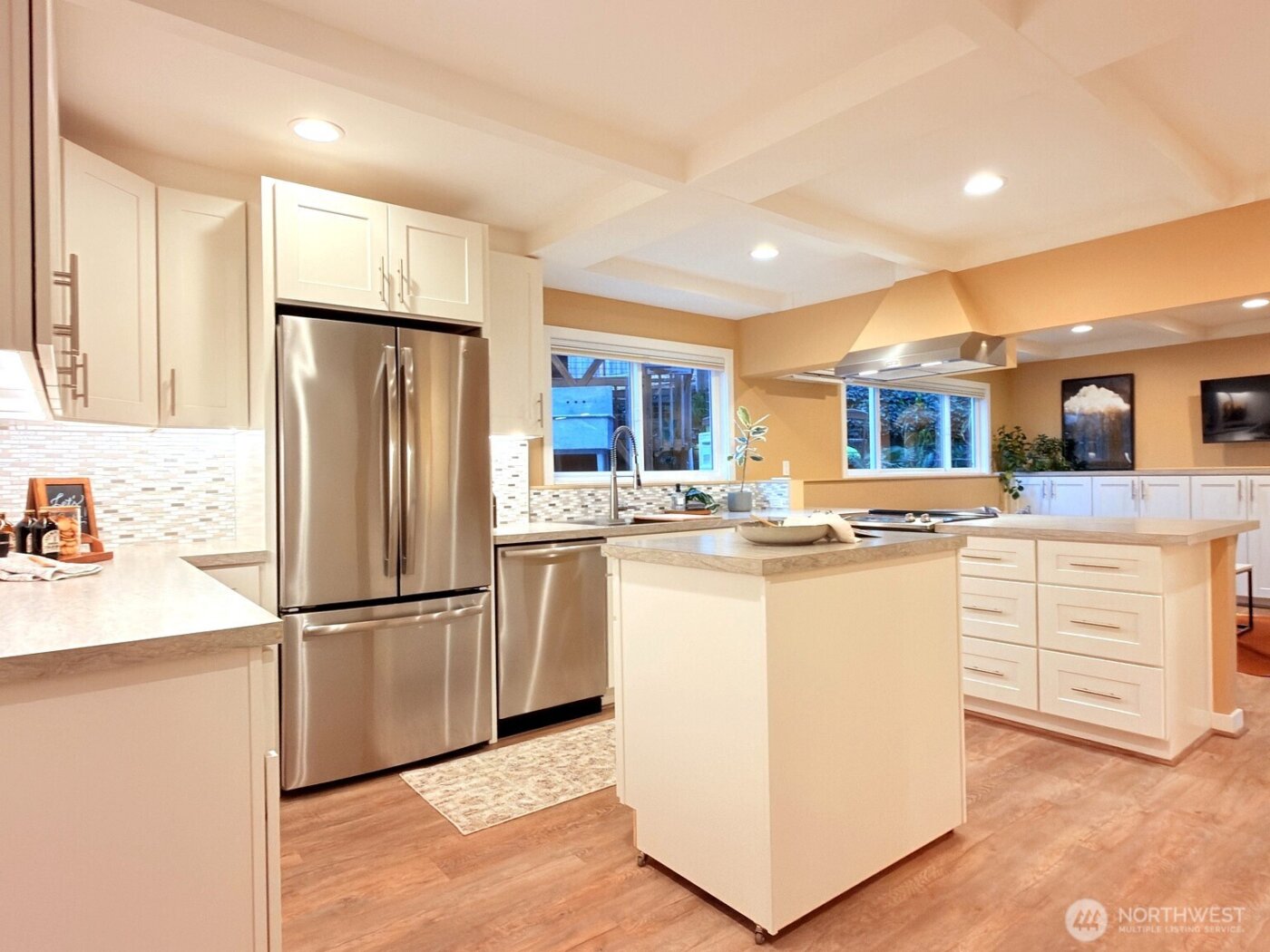 2004 SW 117th Place , Burien, WA 98146