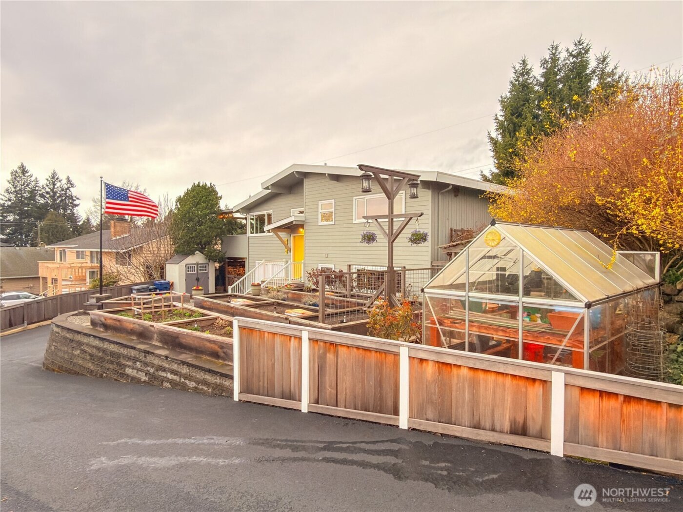 2004 SW 117th Place , Burien, WA 98146