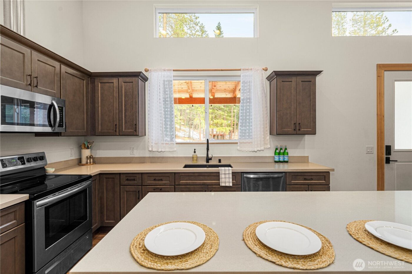 21817 Colt Road , Leavenworth, WA 98826