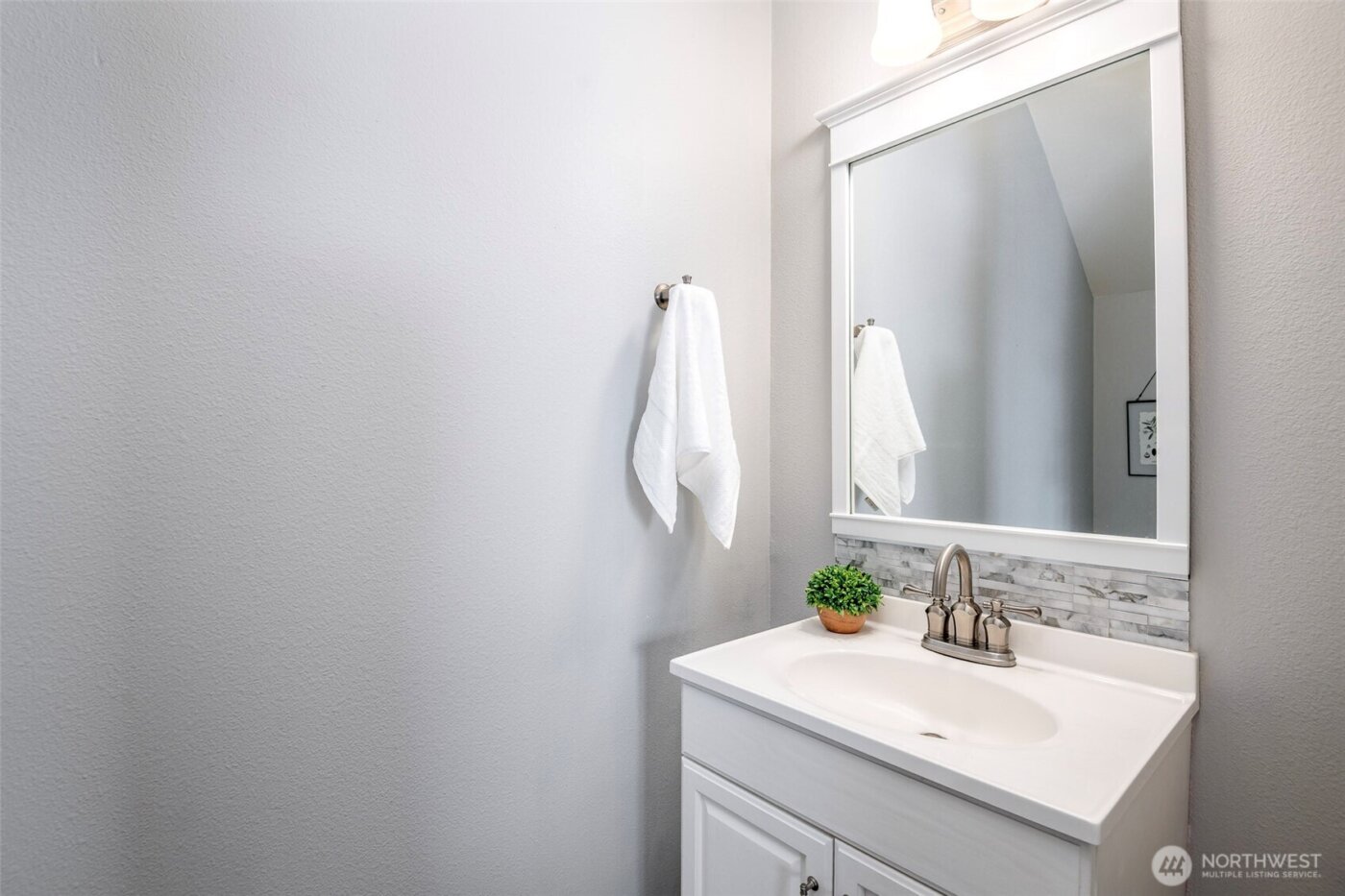 7115 33rd Avenue NE, Lacey, WA 98516