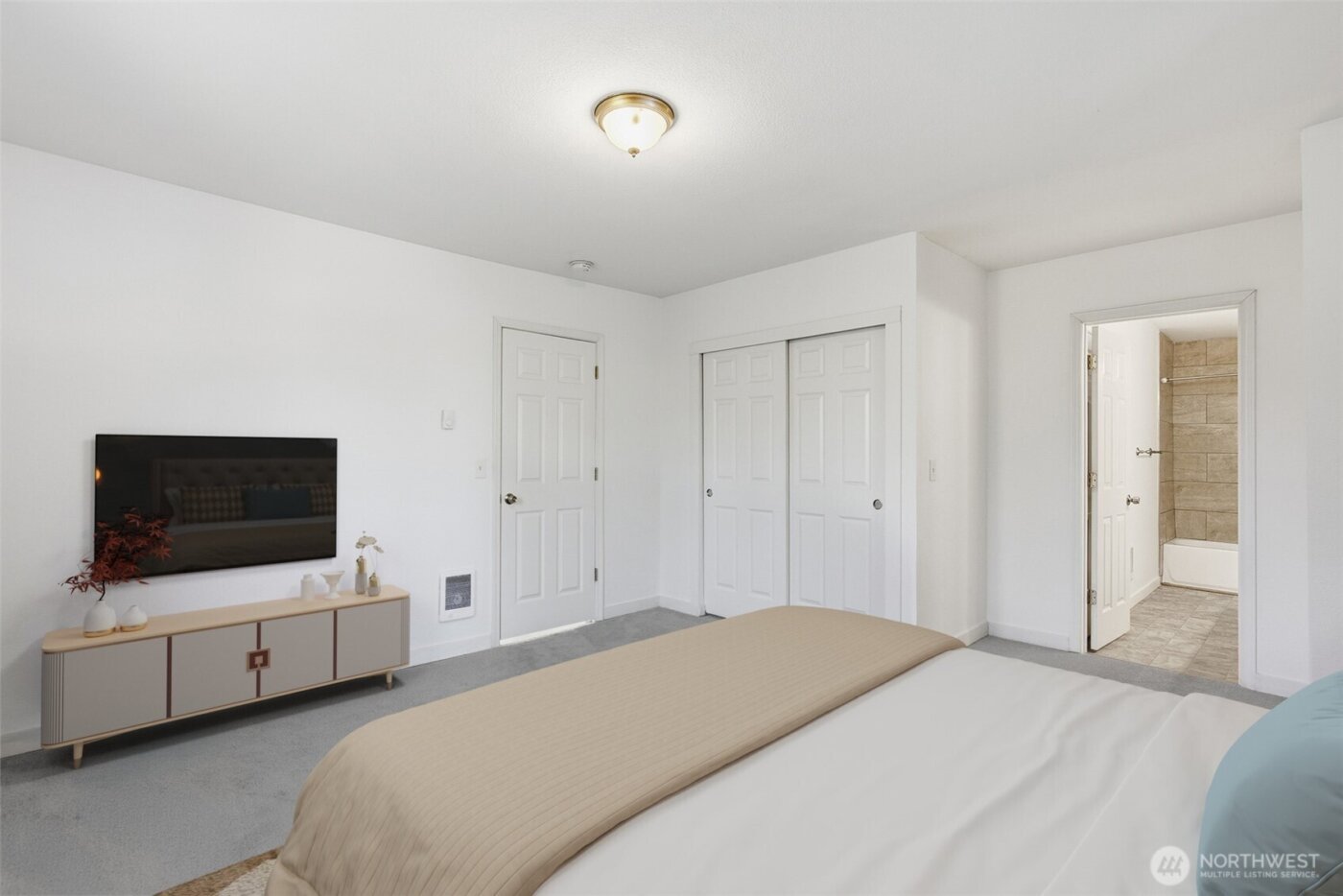 815 S 96th Street , Tacoma, WA 98444-4211