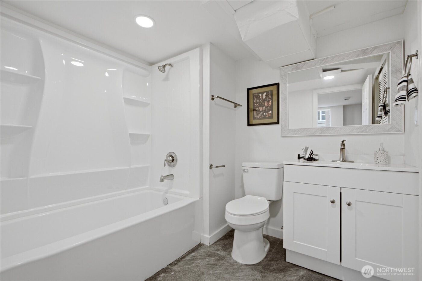 3908 SW Hanford St #A, Seattle, WA 98116