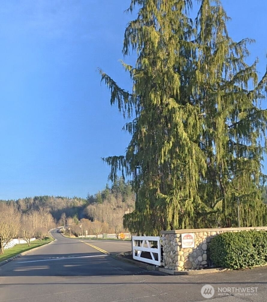 20702 190th Avenue E, Orting, WA 98360