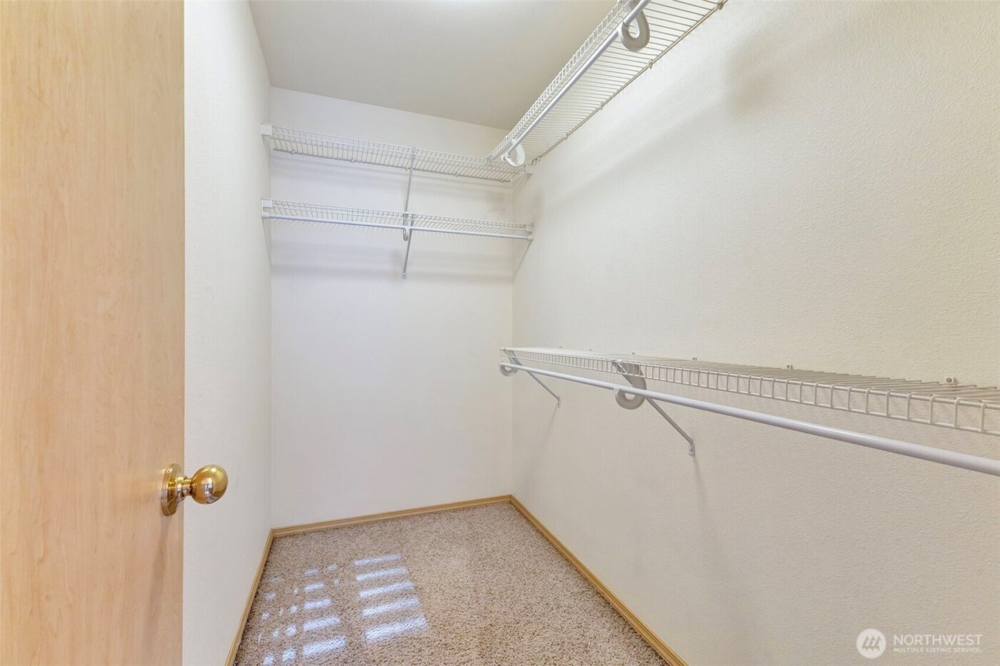 20702 190th Avenue E, Orting, WA 98360