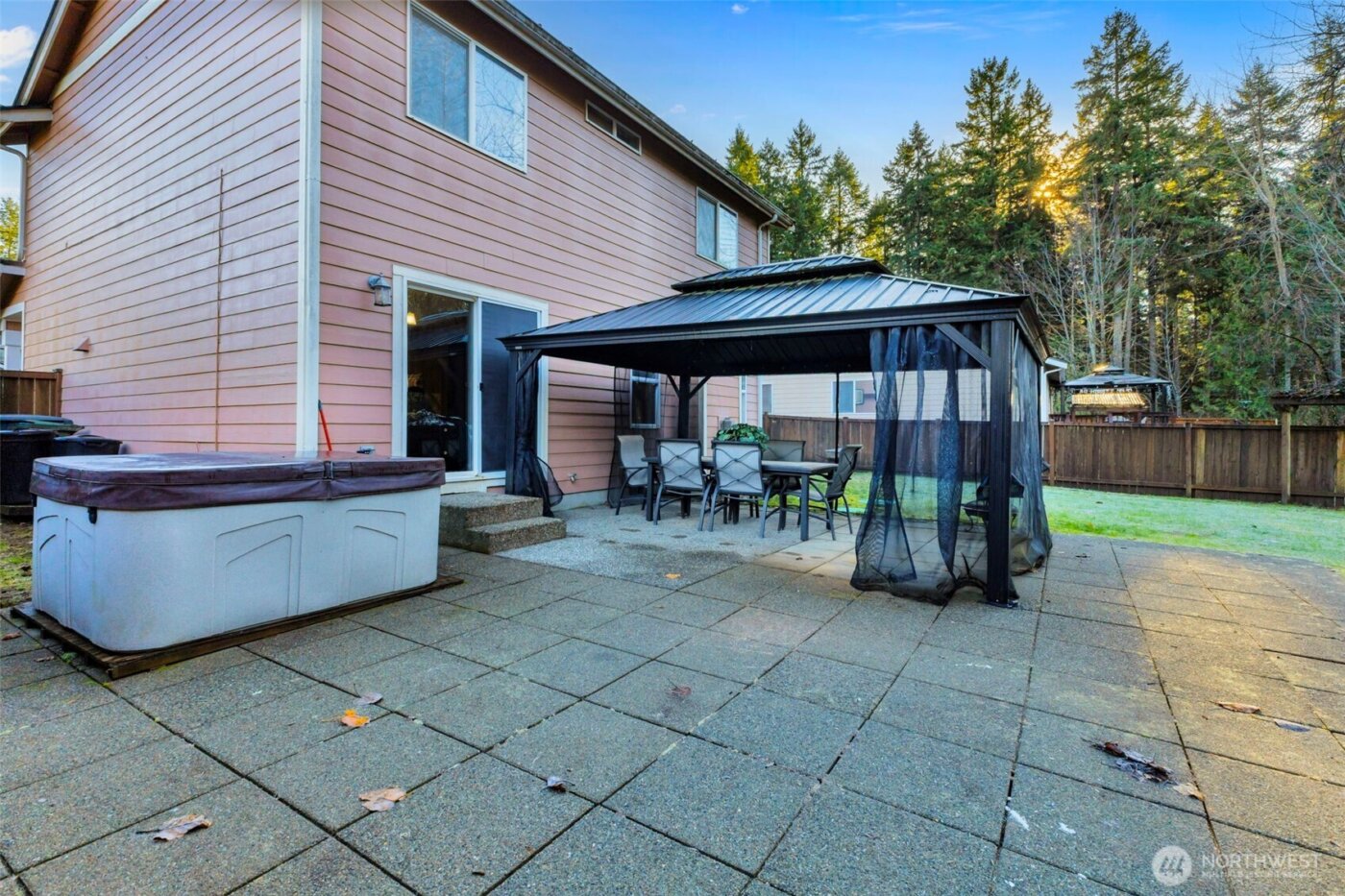 20702 190th Avenue E, Orting, WA 98360