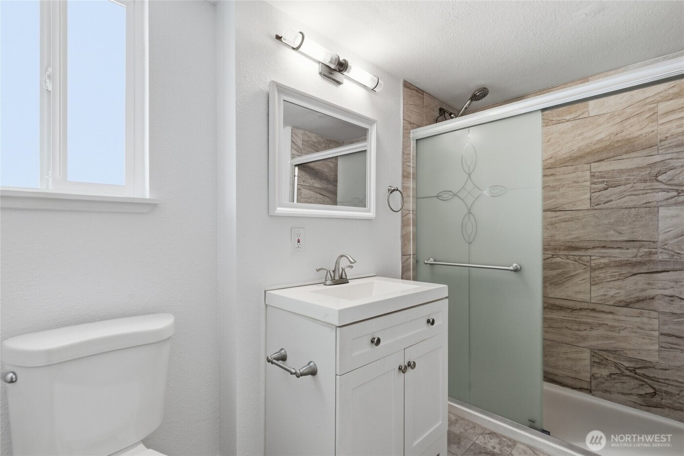 815 S 96th Street , Tacoma, WA 98444-4211