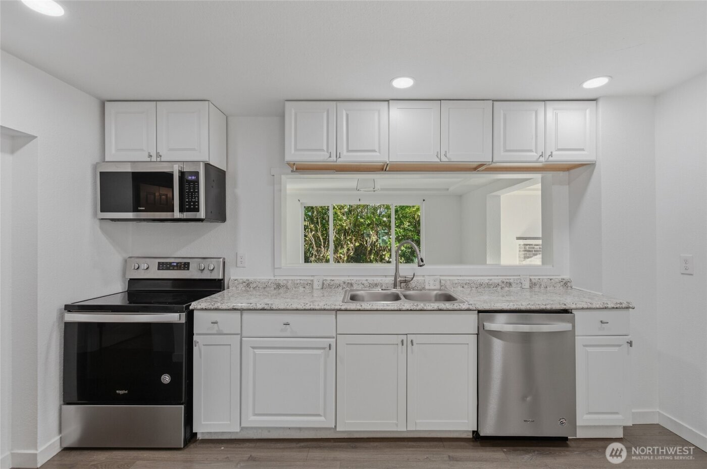 815 S 96th Street , Tacoma, WA 98444-4211