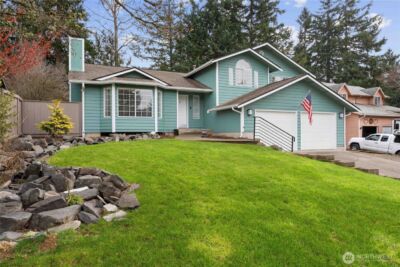 12307 205th Avenue Ct E, Bonney Lake, WA 98391