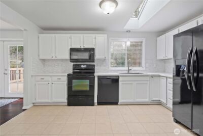 12307 205th Avenue Ct E, Bonney Lake, WA 98391 - Photo 11