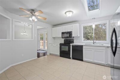 12307 205th Avenue Ct E, Bonney Lake, WA 98391 - Photo 9