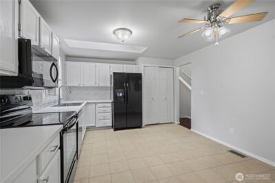 12307 205th Avenue Ct E, Bonney Lake, WA 98391 - Photo 10