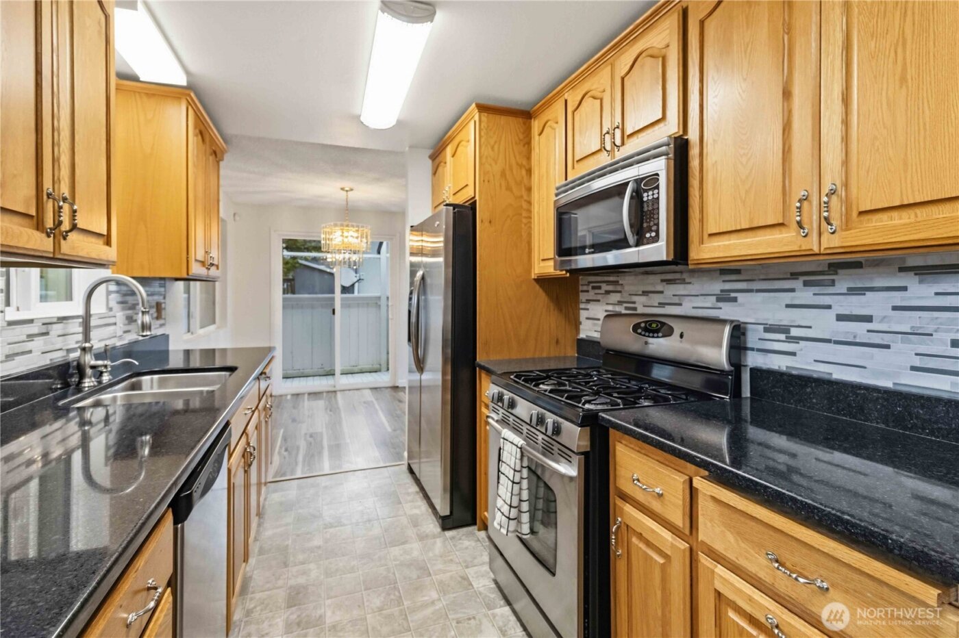 3316 S 248th Place , Kent, WA 98032