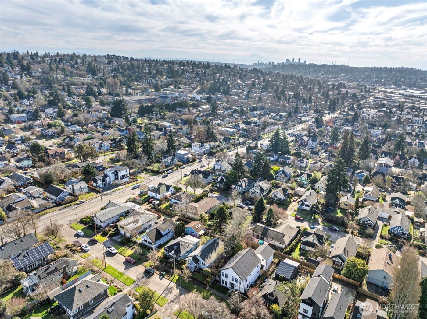 827 NW 61st Street , Seattle, WA 98107