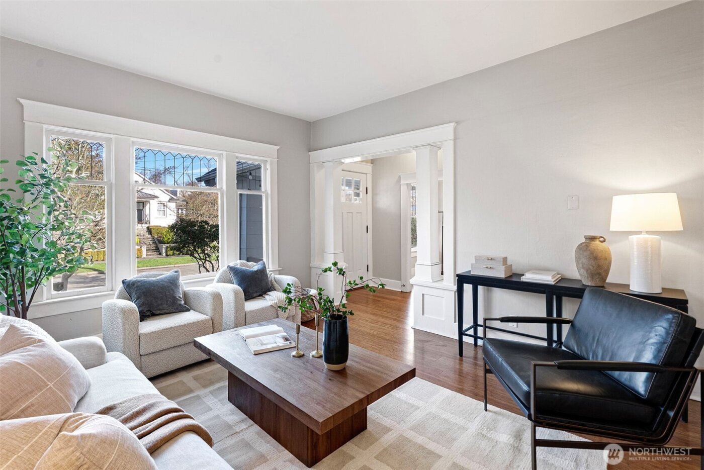 827 NW 61st Street , Seattle, WA 98107