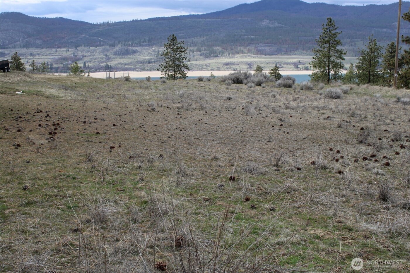 42195 Miles Creston Road N, Creston, WA 99122