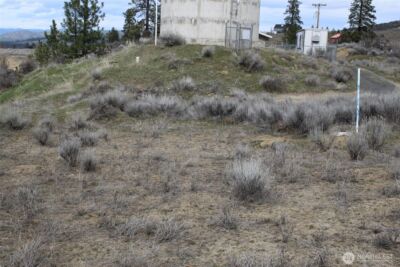 42195 Miles Creston Road N, Creston, WA 99122 - Photo 4