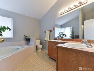 1605 27th Avenue SE, Puyallup, WA 98374 - Photo 10