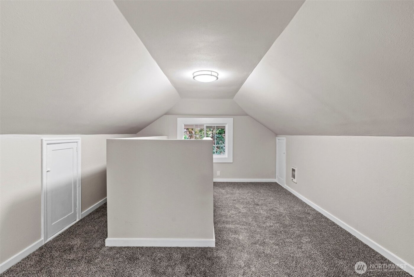 802 NW 5th Circle , Camas, WA 98607