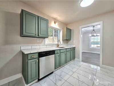 802 NW 5th Circle , Camas, WA 98607 - Photo 7