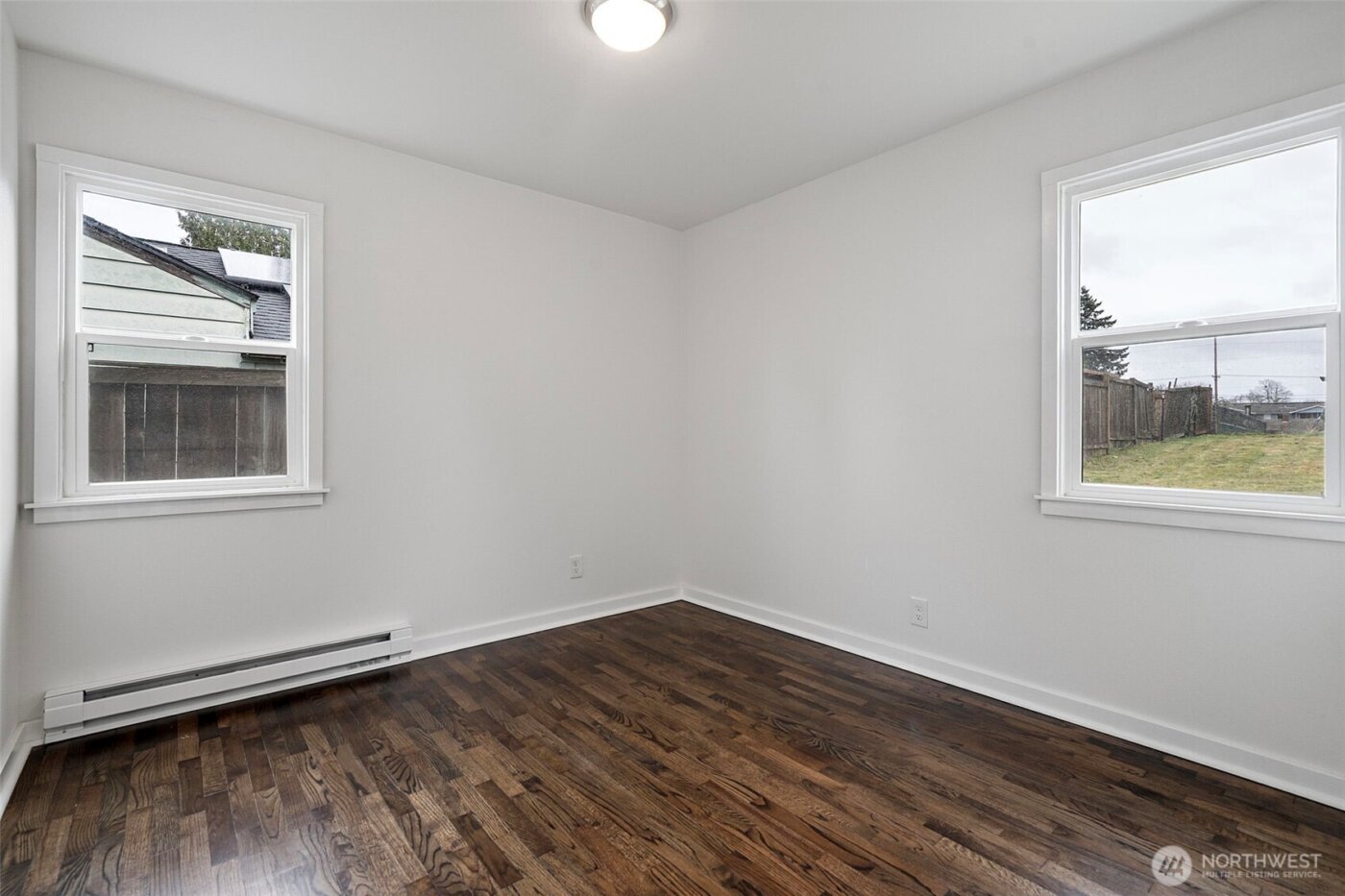 1019 S Rochester Street , Tacoma, WA 98465