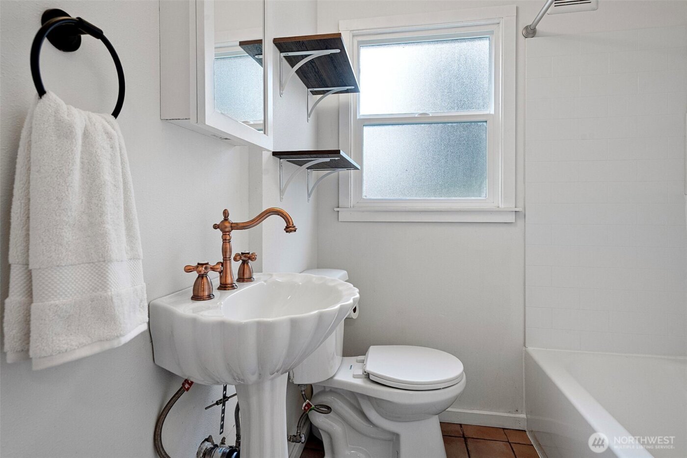 1019 S Rochester Street , Tacoma, WA 98465