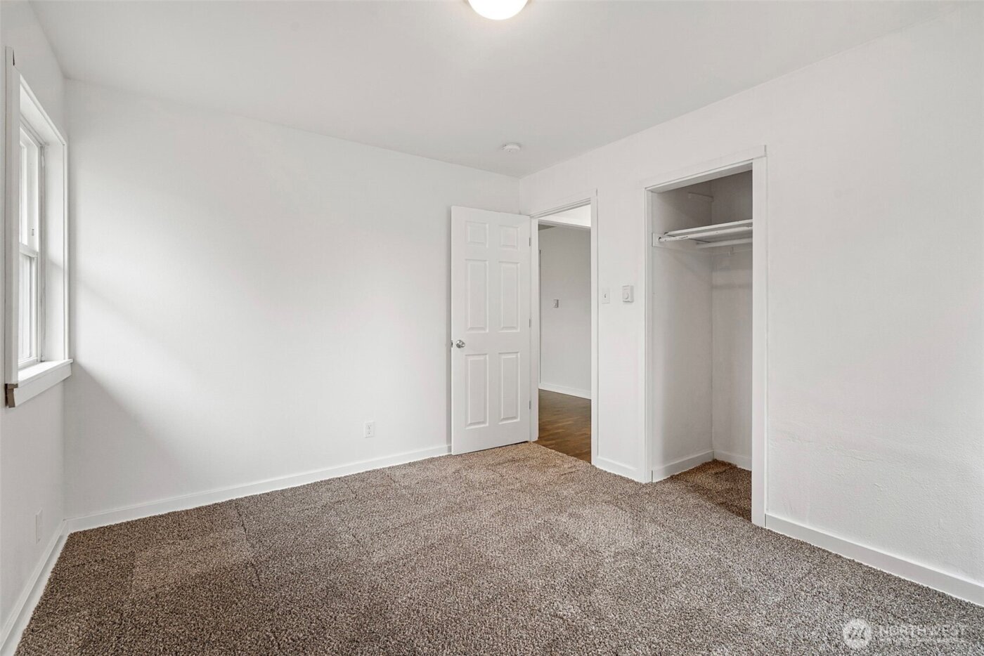 1019 S Rochester Street , Tacoma, WA 98465