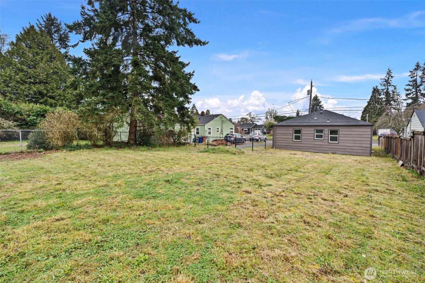 1019 S Rochester Street , Tacoma, WA 98465