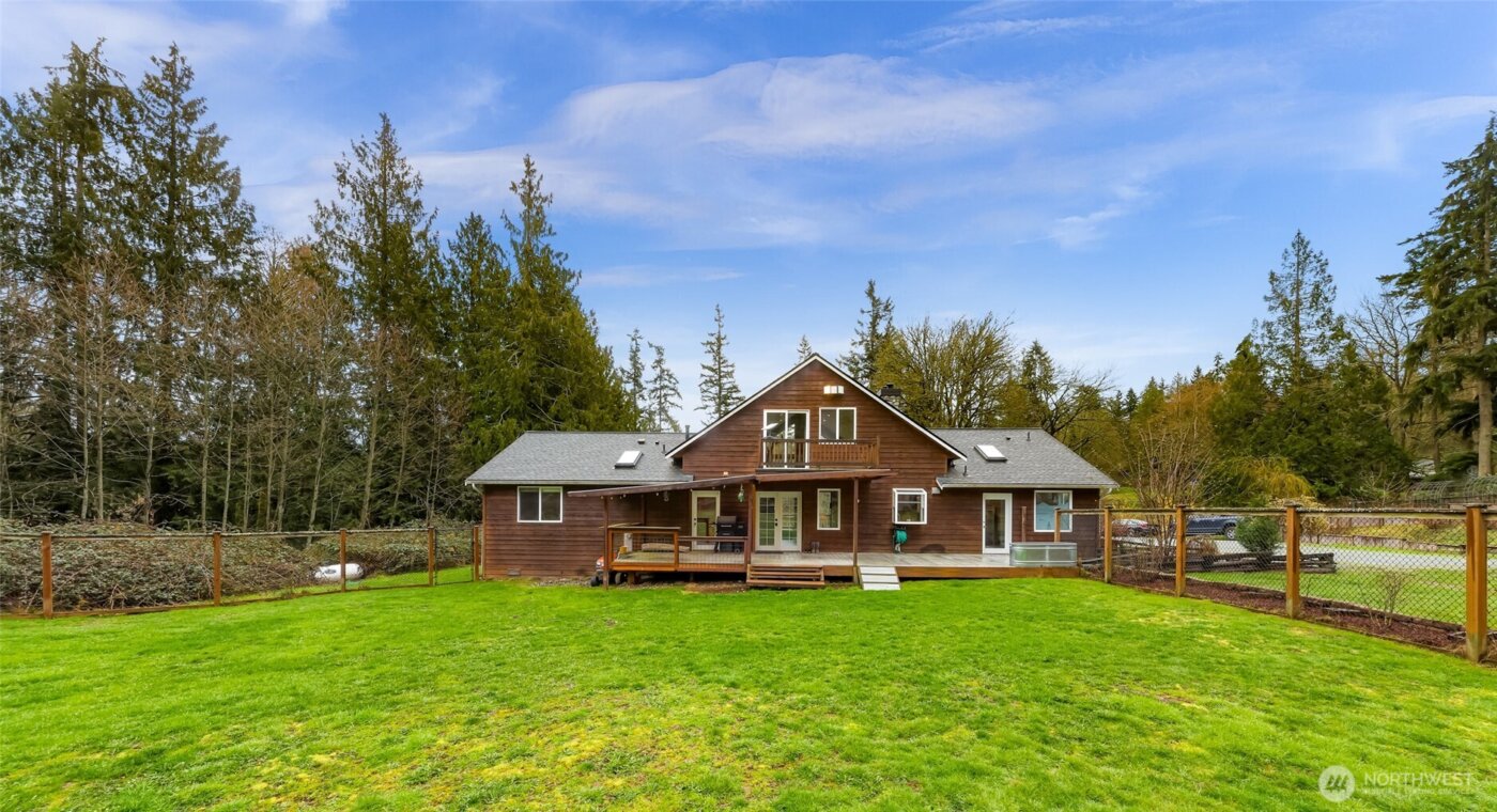 17926 Olive Avenue , Stanwood, WA 98292