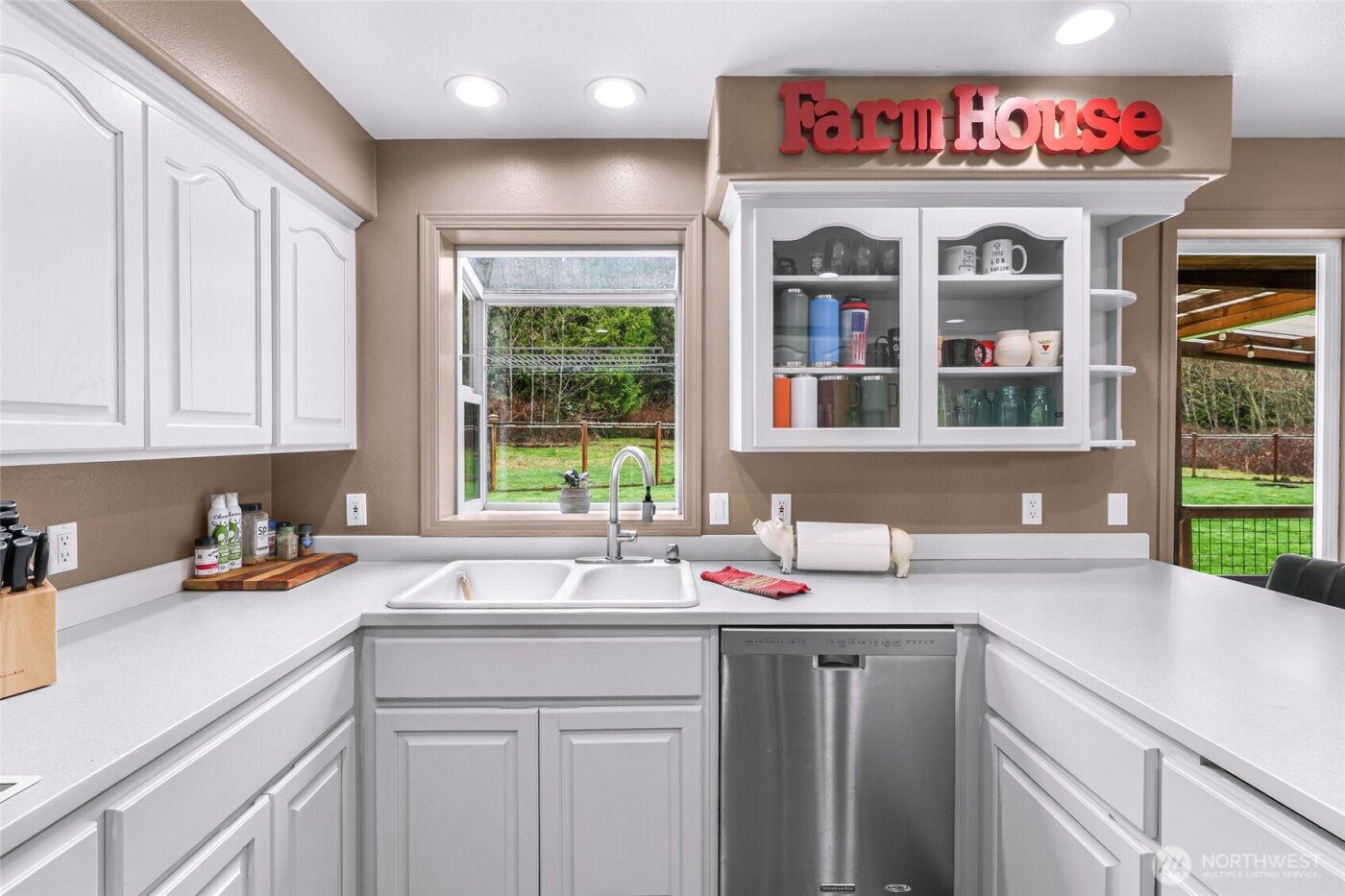 17926 Olive Avenue , Stanwood, WA 98292