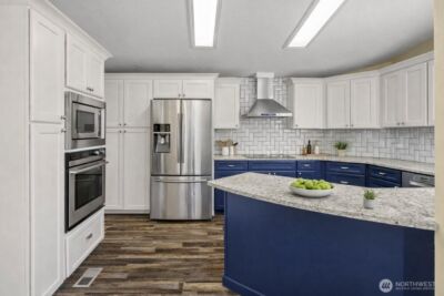 12601 NE 197th Street , Bothell, WA 98011 - Photo 9